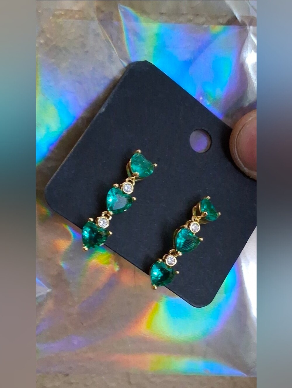 $8 Each Or Bundle 5/$20 Gold-Tone Emerald Green Heart Drop Earrings